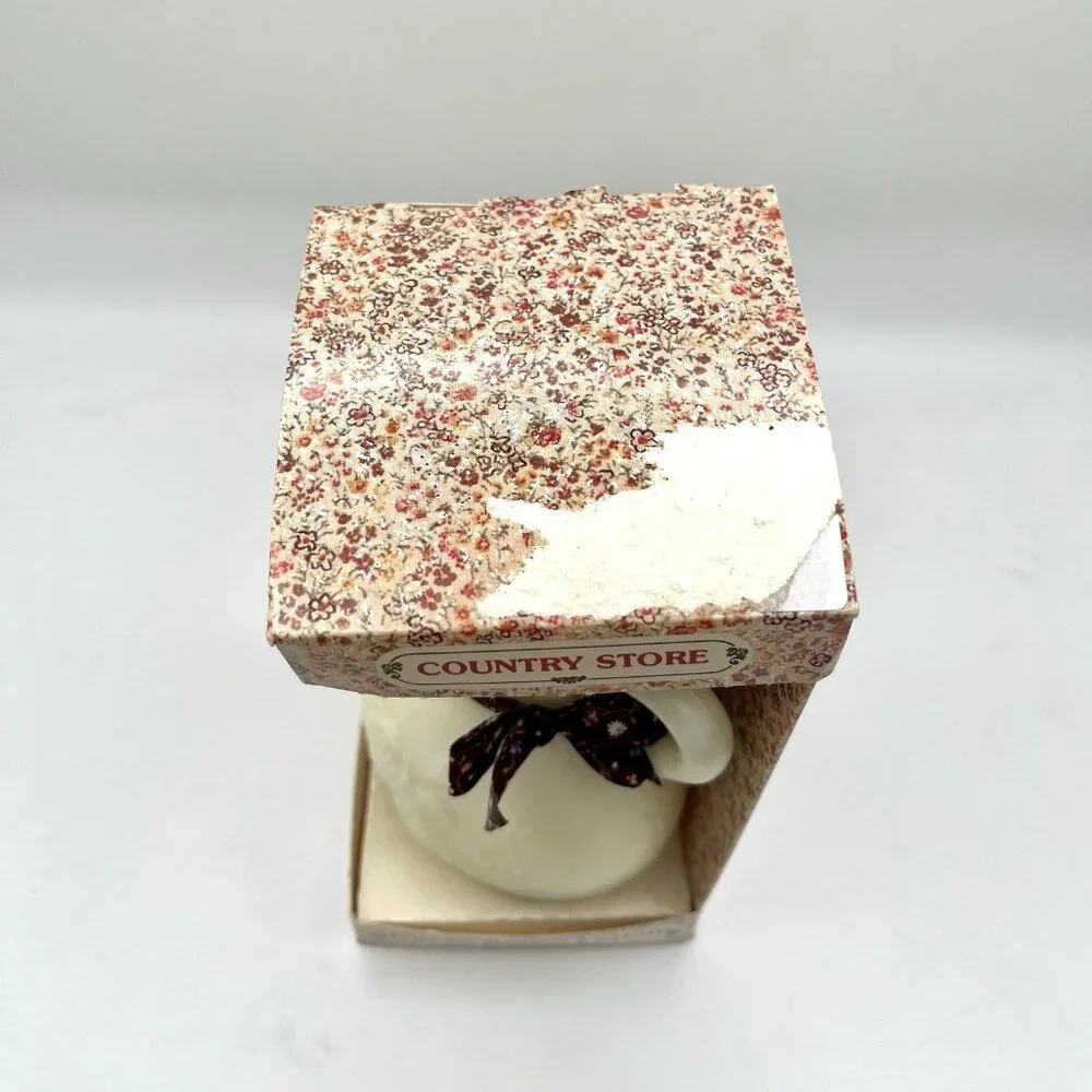 VTG 90s Country Store Cocoa Butter Lotion Pitcher Floral Bottle NEW Farm Shabby